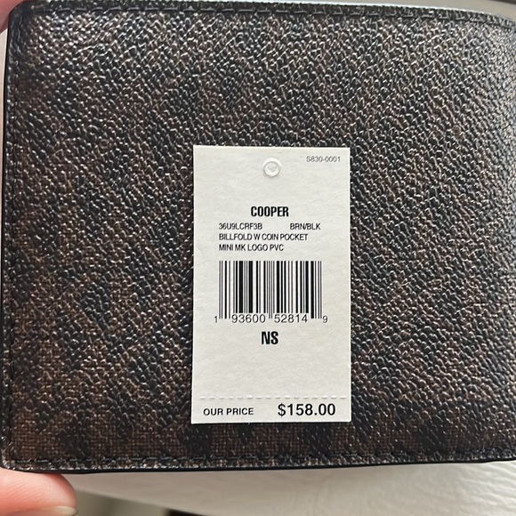 Michael Kors “Cooper” Wallet NEW WITH TAG / Never Worn / Never Used / NWT. - Picture 5 of 5